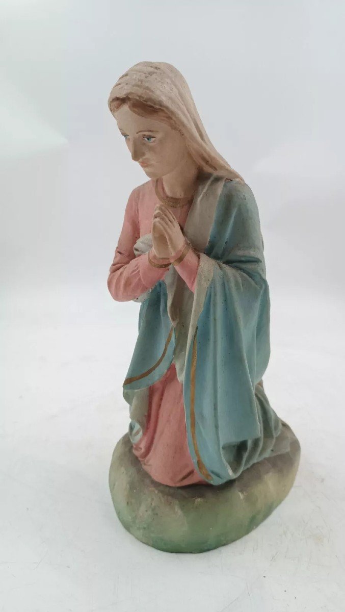 Painted Plaster Nativity Scene Statue Of The Virgin Madonna Mary From The Early 20th Century-photo-2