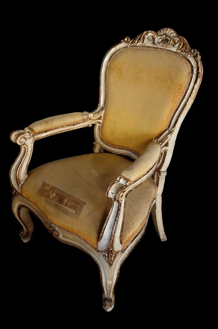 Fauteuil Sculpté En Bois, Laqué Antique Et Doré 18ème Siècle-photo-3