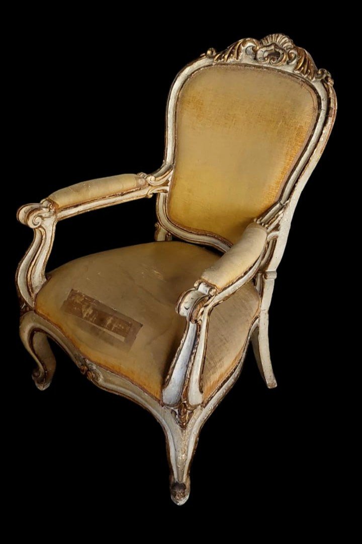 Fauteuil Sculpté En Bois, Laqué Antique Et Doré 18ème Siècle-photo-5