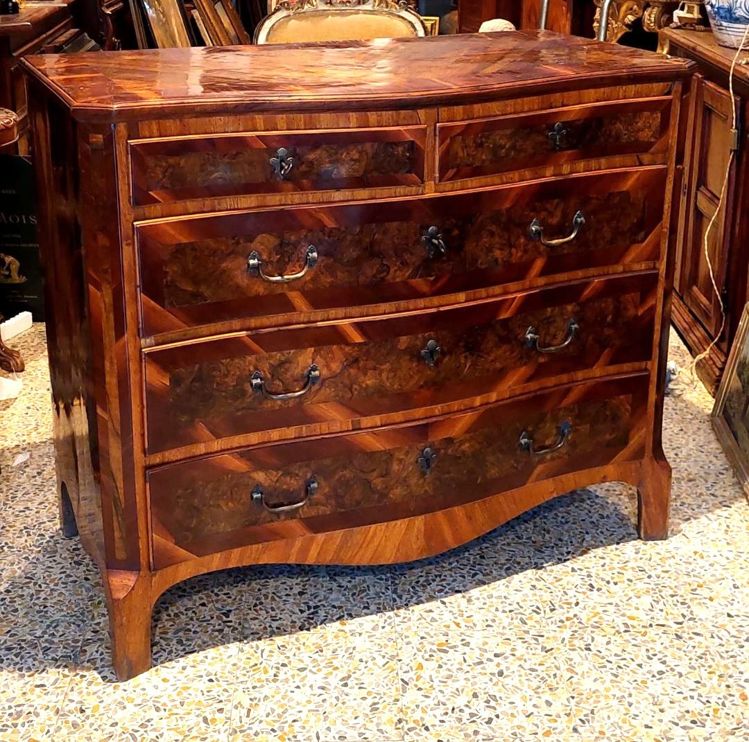 Antique Chest Of Drawers 18th Century