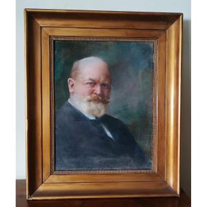 Pastel Painting Of A Man's Portrait Nineteenth Century