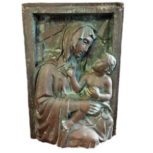 Large Bronze High Relief - Late 19th Century Plaque - Madonna With Child