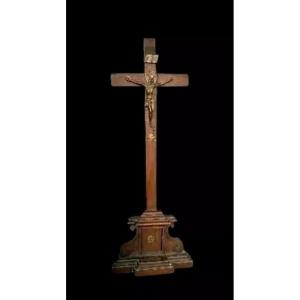 Ancient Bronze Christ Crucifix Walnut Cross Early 19th Century