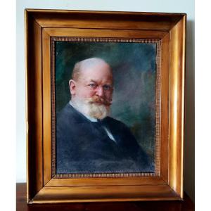 Pastel Painting Of A Man's Portrait Nineteenth Century