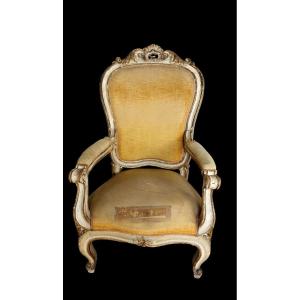 Large Armchair Carved In Wood, Antique Lacquered And Golden 18th Century