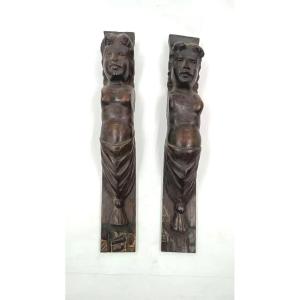 Pair Of Antique Walnut Wood Applications, 18th Century