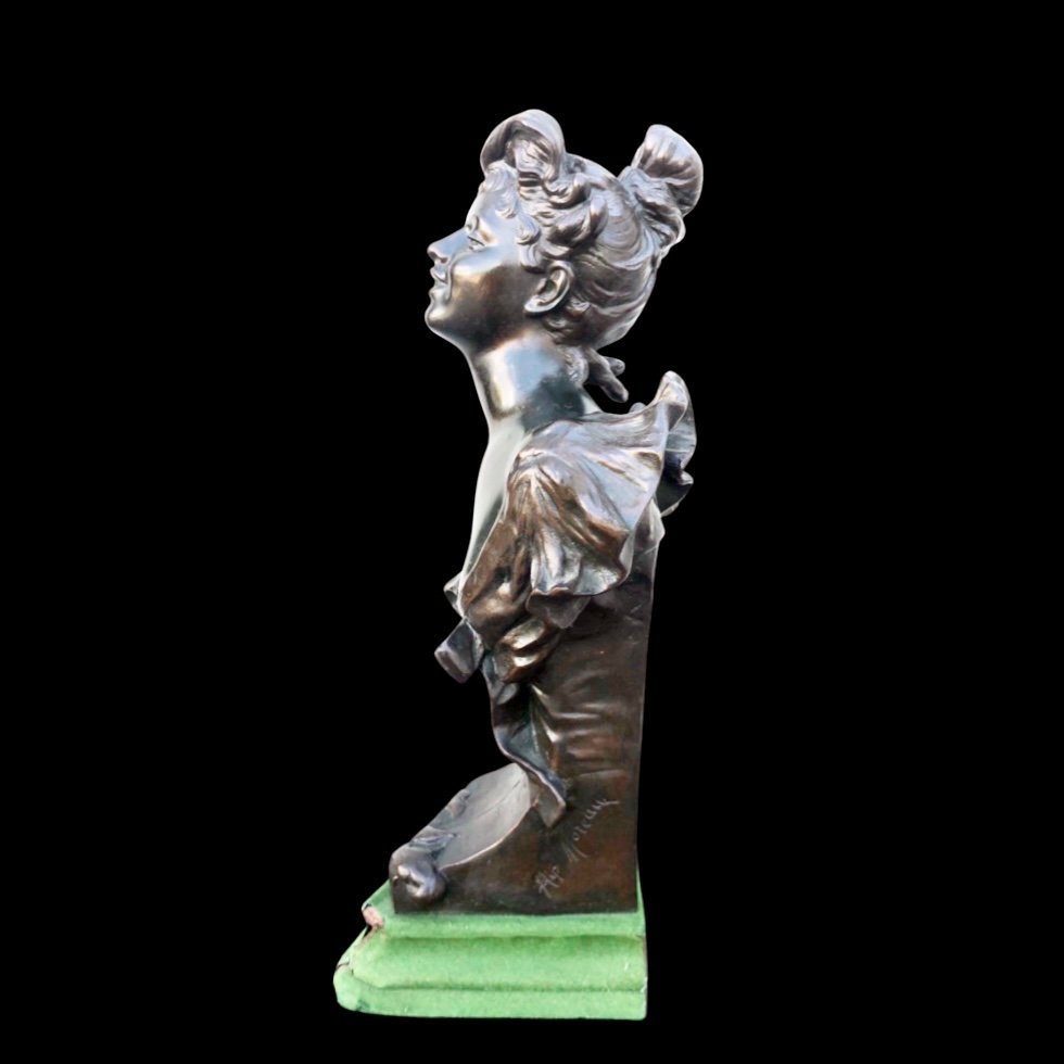 Female Bust Bronze Sculpture.signed: La Grieuse.author: Hippolyte Moureau.france.-photo-2