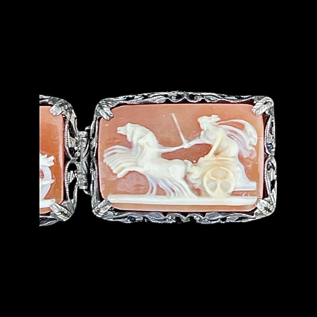 Pierced Silver Bracelet With Vegetal Motifs And Seven Cameos With Neoclassical Scenes. -photo-4