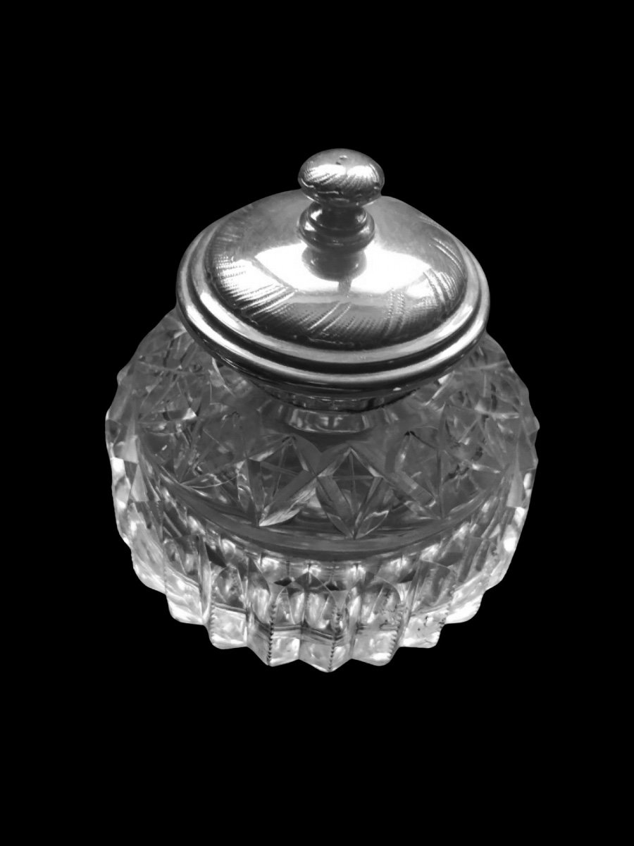 Silver And Crystal Inkwell With Engraved Floral And Rocaille Motifs And A Writing Angel. -photo-4