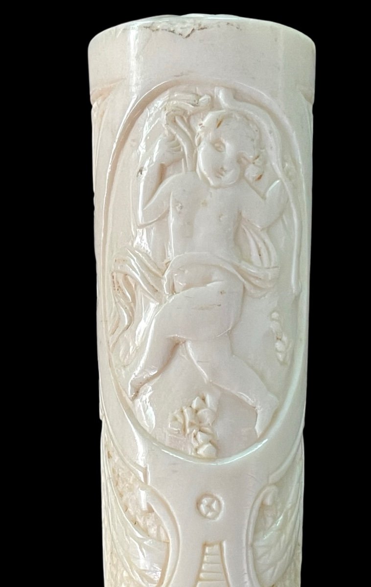 Walking Stick With Ivory ‘plume’ Knob With Cherubs Engraved Within Three Ovals With Stylised -photo-2