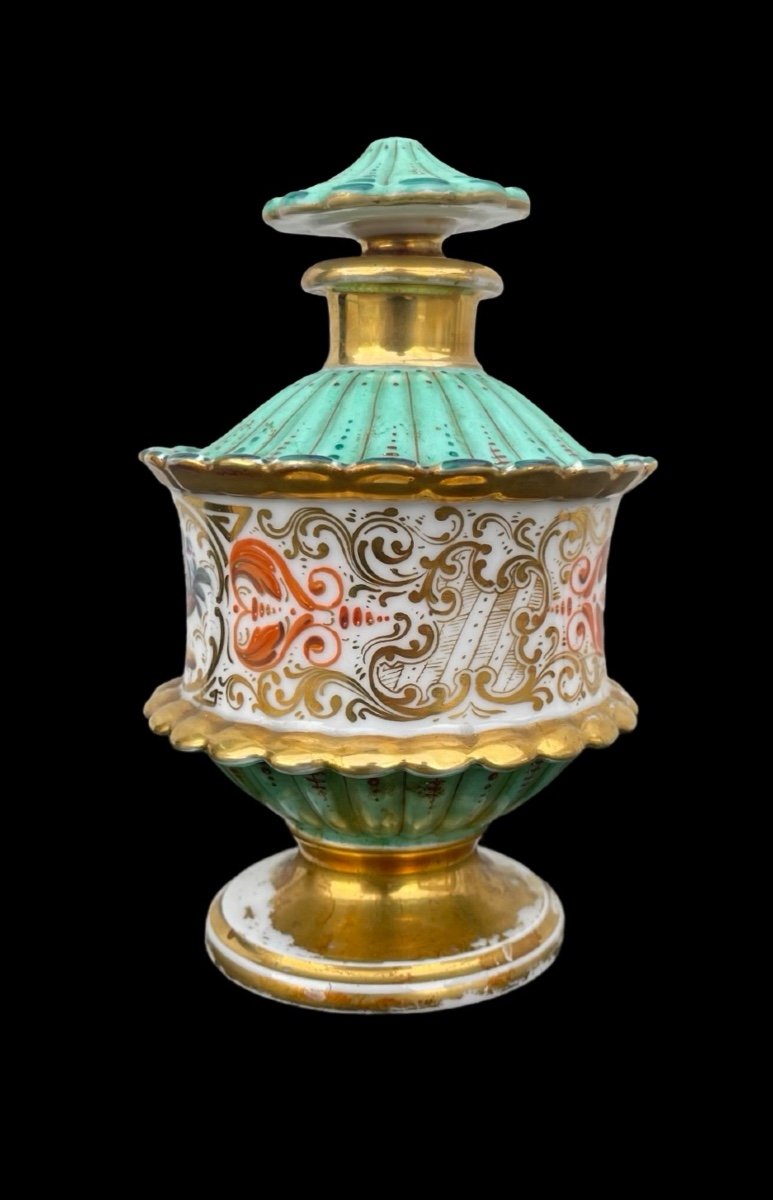 Oriental-inspired Polychrome Porcelain Perfume Bottle With Flower Basket Decoration -photo-4