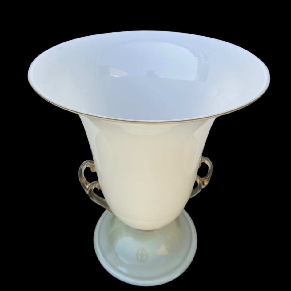 Glass Cup Lamp In Milky-amber Glass With Two Handles And Gold Inserts. -photo-2