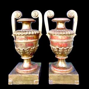 Pair Of Neoclassical Palm Holders In Gilded Wood With Stylised Leaf Details. 