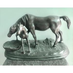 Bronze Sculpture Depicting A Mare With Foal And A Manger 