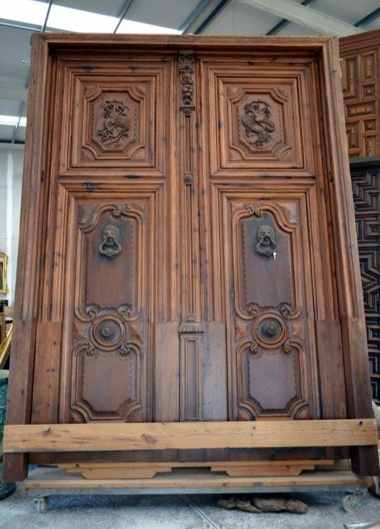 Spectacular 18th Century Door.-photo-4