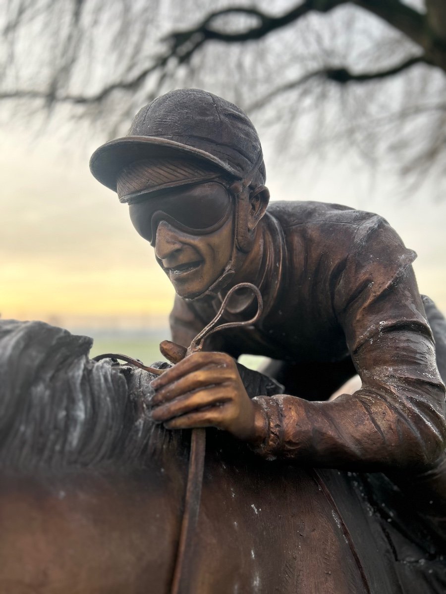  A 20th Century Bronze The Great Jockey Sig Ch Valton As A Mourner Patina-photo-3