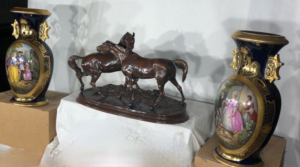 Vases From 19th Century Bayeux Porcelain-photo-2