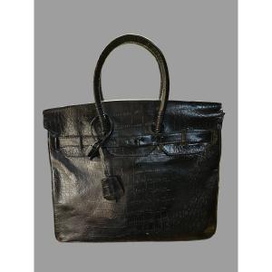 A Very Fine Bronze Handbag