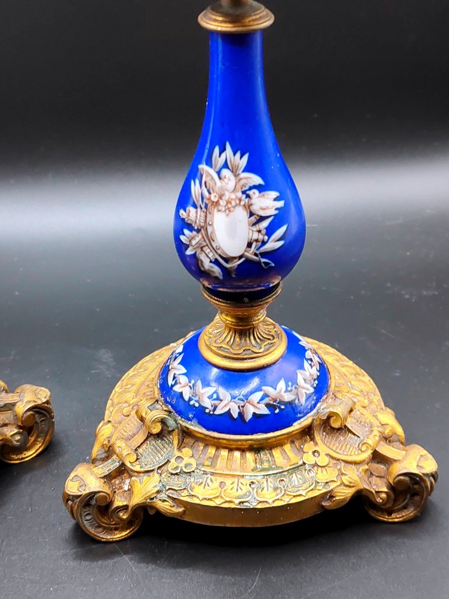 Paire de Bougeoirs bronze doré et Porcelaine Napoléon III-photo-1