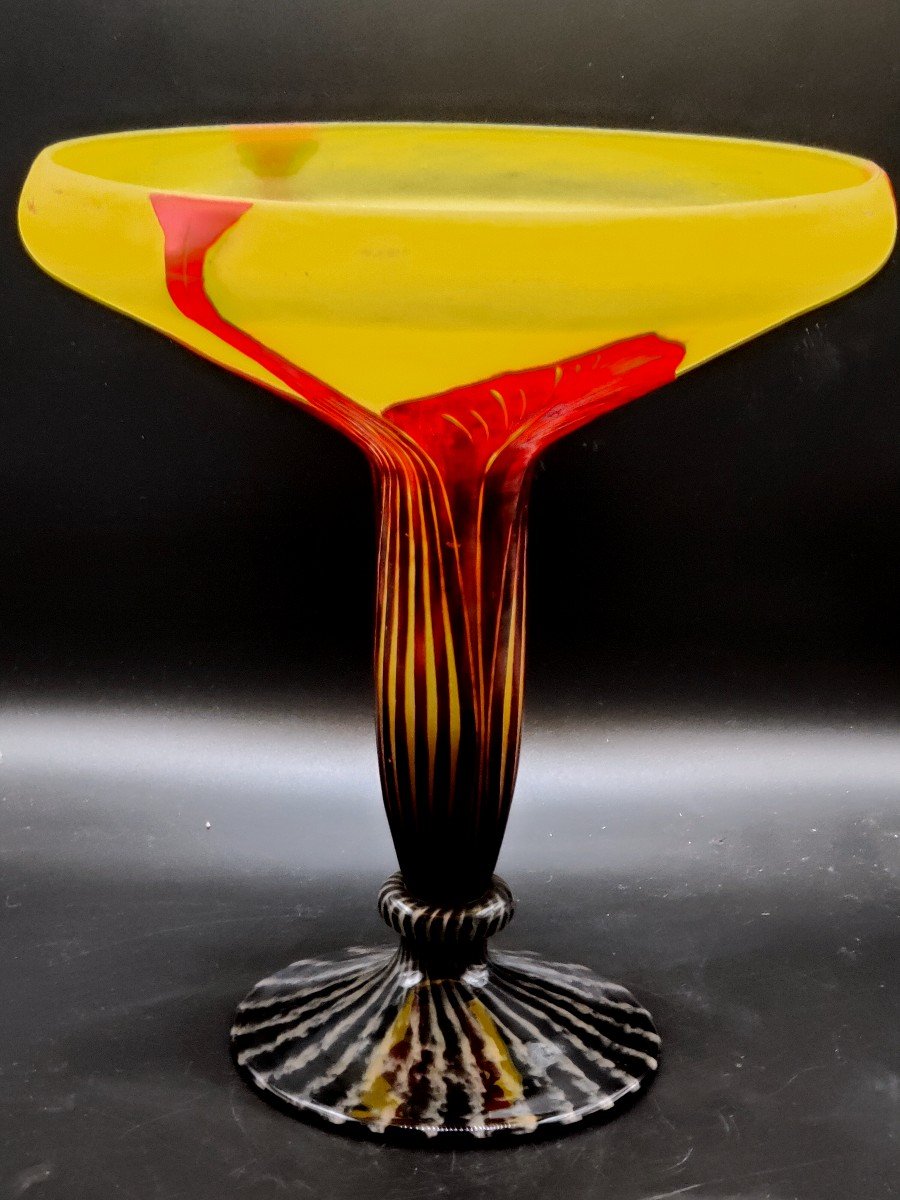 Coupe Le Verre Français Art Déco