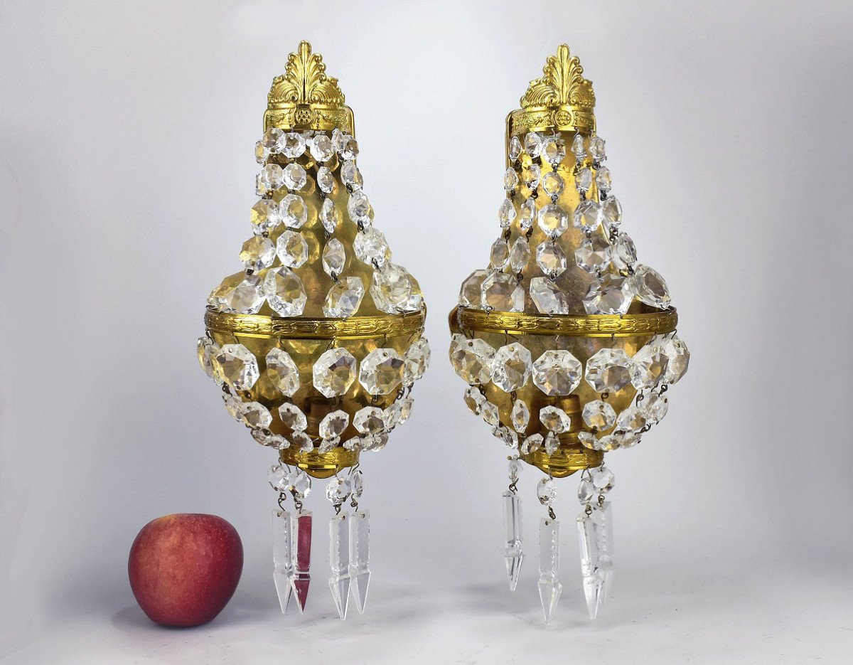 Pair Of Golden Brass And Crystal Sconces-photo-3