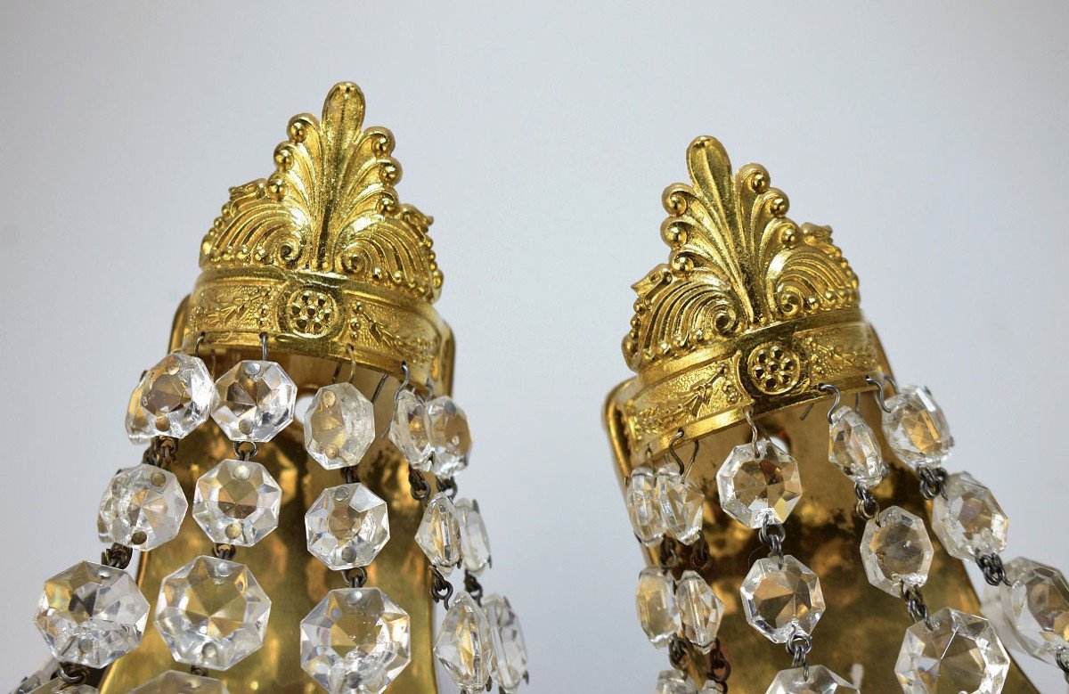 Pair Of Golden Brass And Crystal Sconces-photo-3