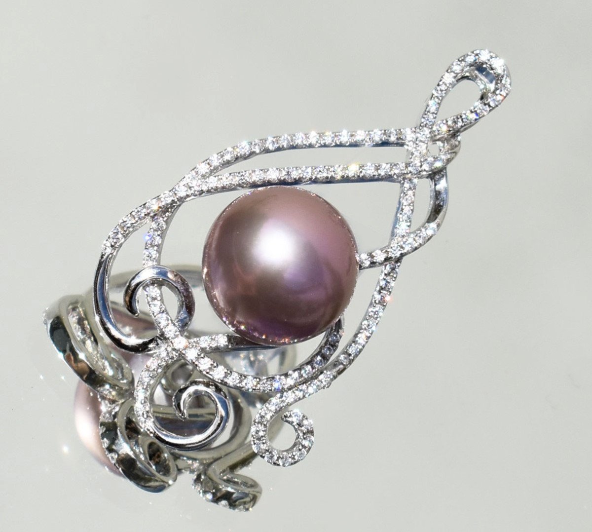 Large Silver And Pearl Pendant-photo-4