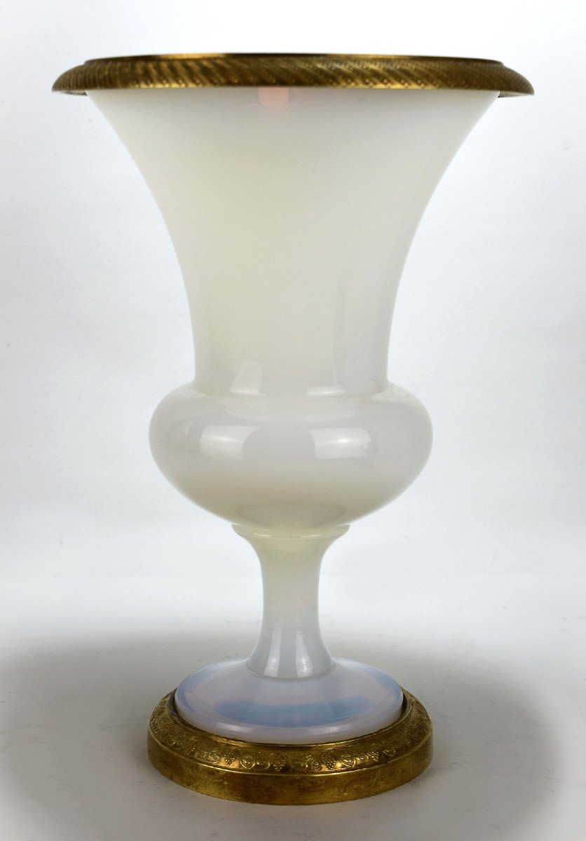 Medici Vase In Opal Crystal. Nineteenth Century-photo-3