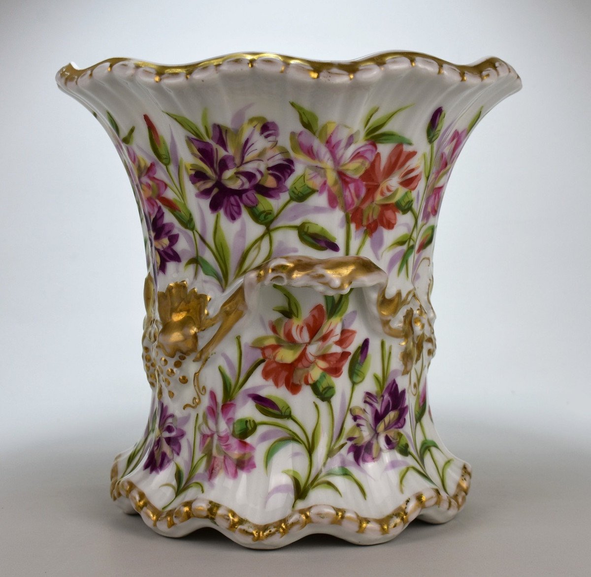 Paris Porcelain Vase. 19th Century-photo-2