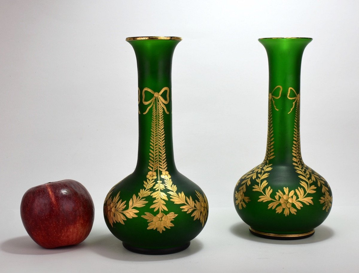 Pair Of Satin Glass Vases. Montjoye-photo-4