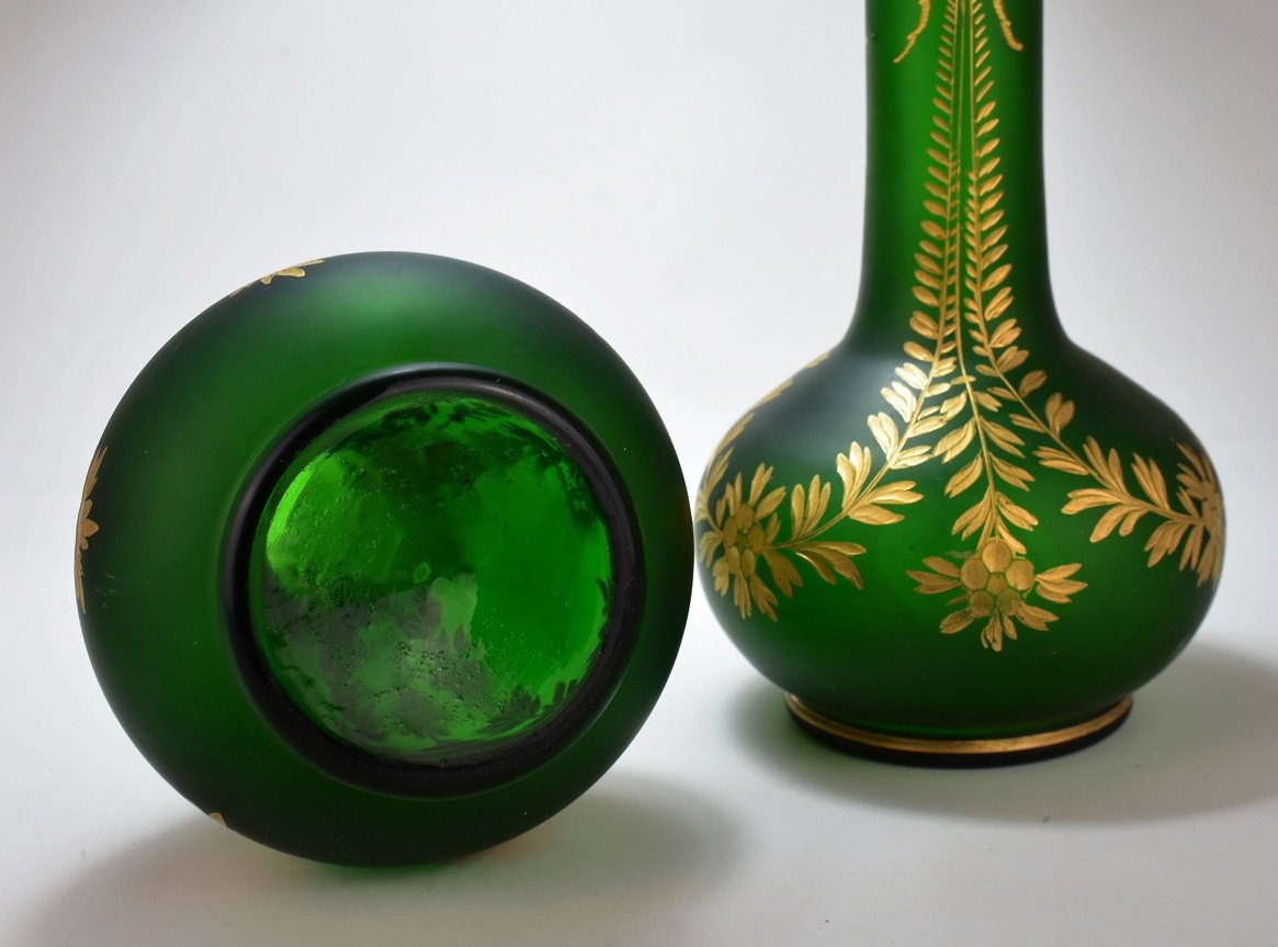 Pair Of Satin Glass Vases. Montjoye-photo-6