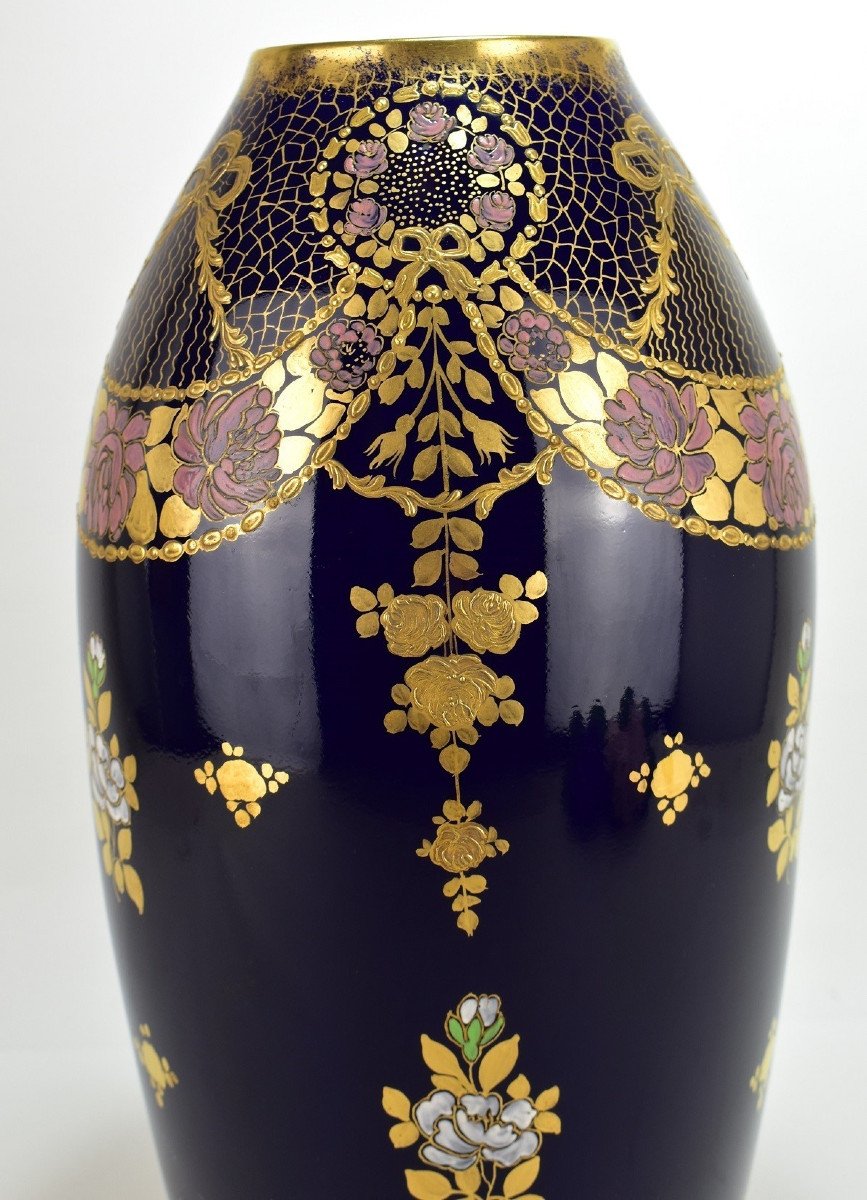 Grand Vase En Porcelaine De Limoges.-photo-3