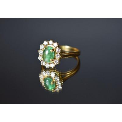 Ring With Emerald And Diamonds