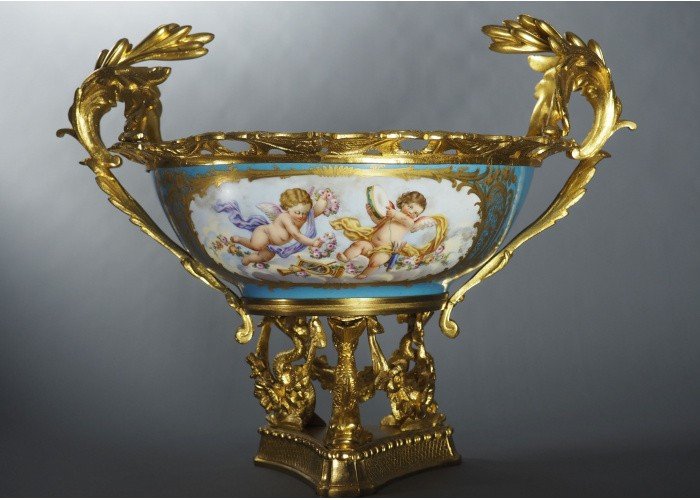 Grande coupe en porcelaine, monture en bronze doré - style SEVRES-photo-3