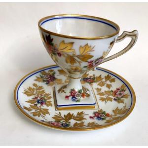 Tasse A Moka Sur Pied Porcelaine Limoges Signe Ribes Decor Floral Rehausse Email