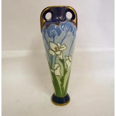 Petit Vase Faience Kg Luneville Art Nouveau Forme Amphore Lys Peint Main