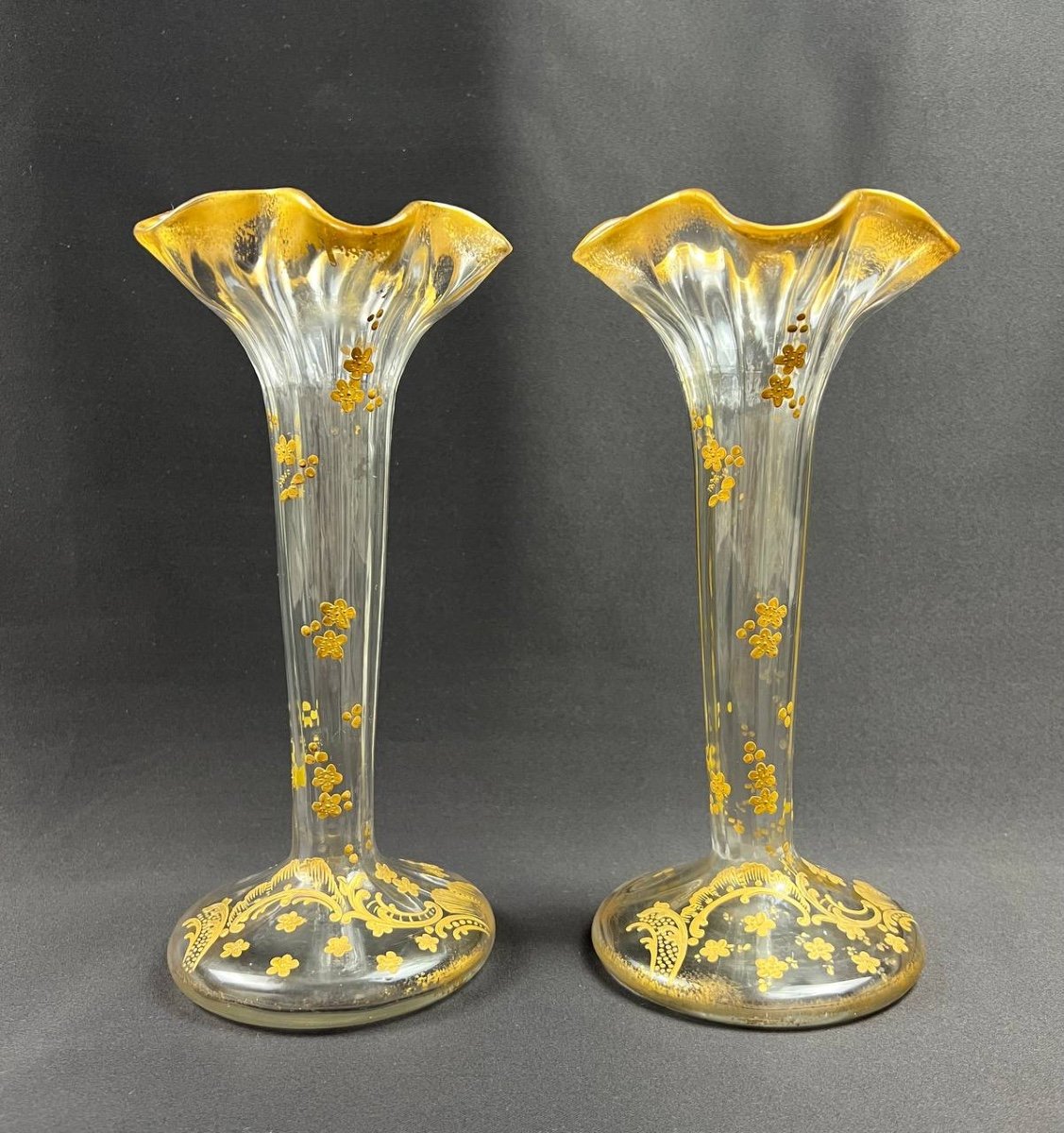 Paire De Vases. Ancien Baccarat, Circa 1890, Doré  H. 25 Cm-photo-2