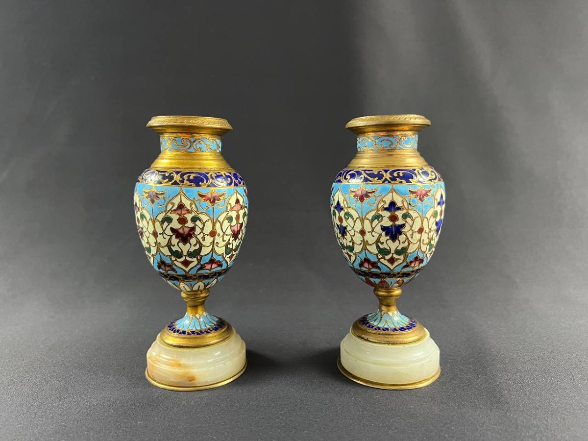 Paire De Vases Balustre En émail Cloisonné-photo-1