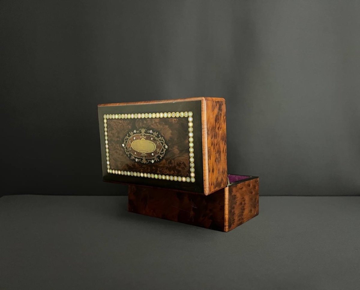 Rectangular Mahogany Veneer Jewelry Box-photo-2