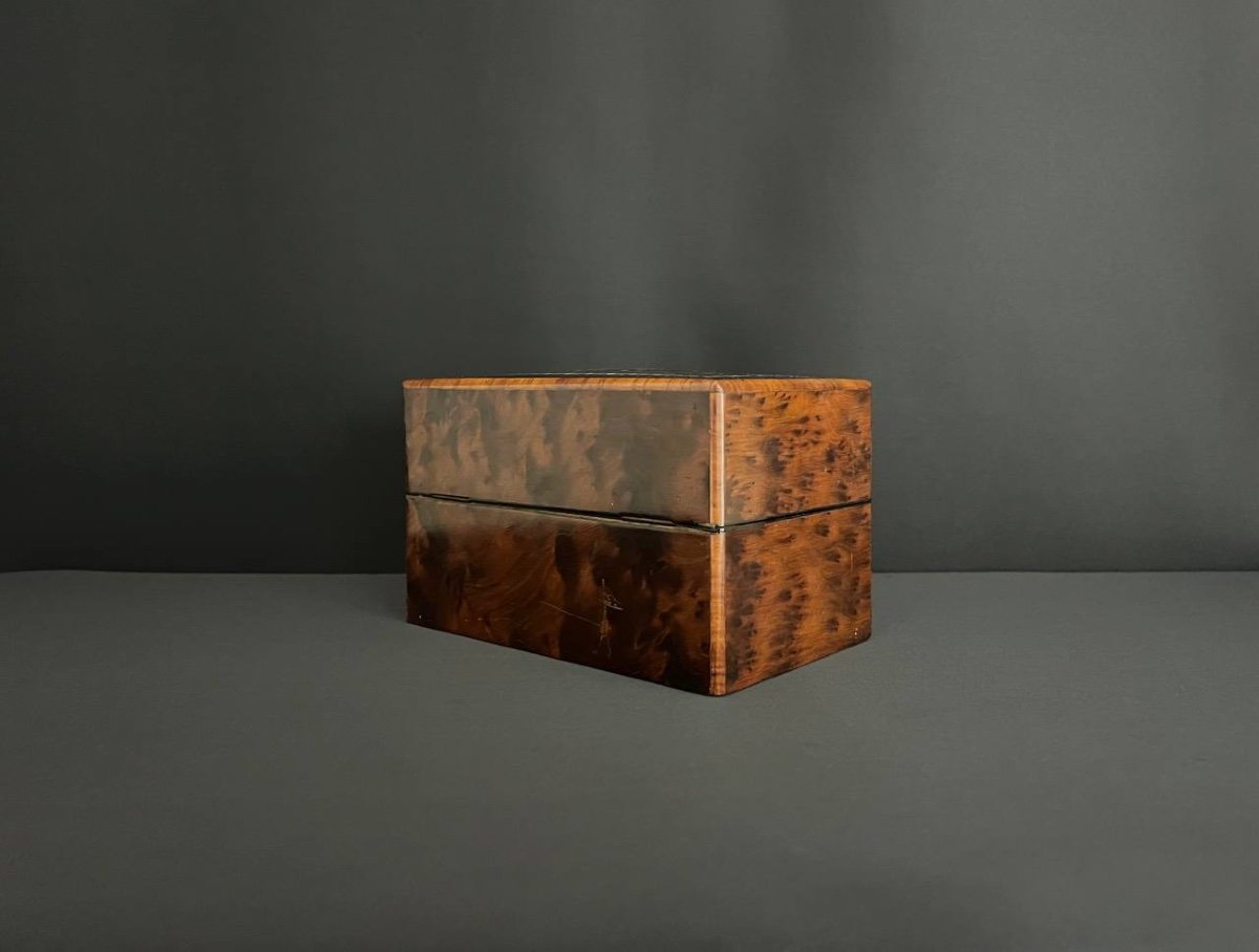 Rectangular Mahogany Veneer Jewelry Box-photo-2