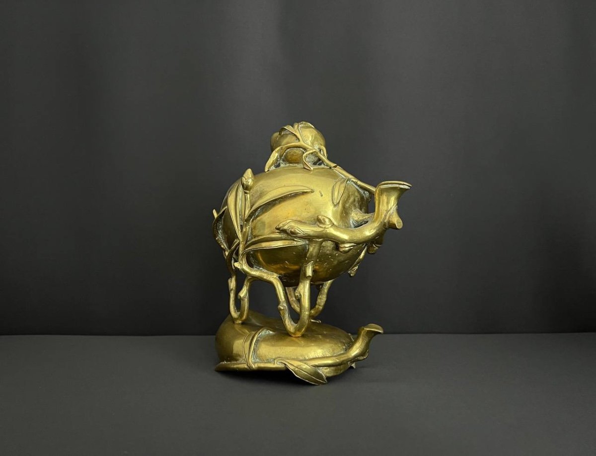 Bronze Incense Burner, In The Shape Of A Peach Of Longevity-photo-2