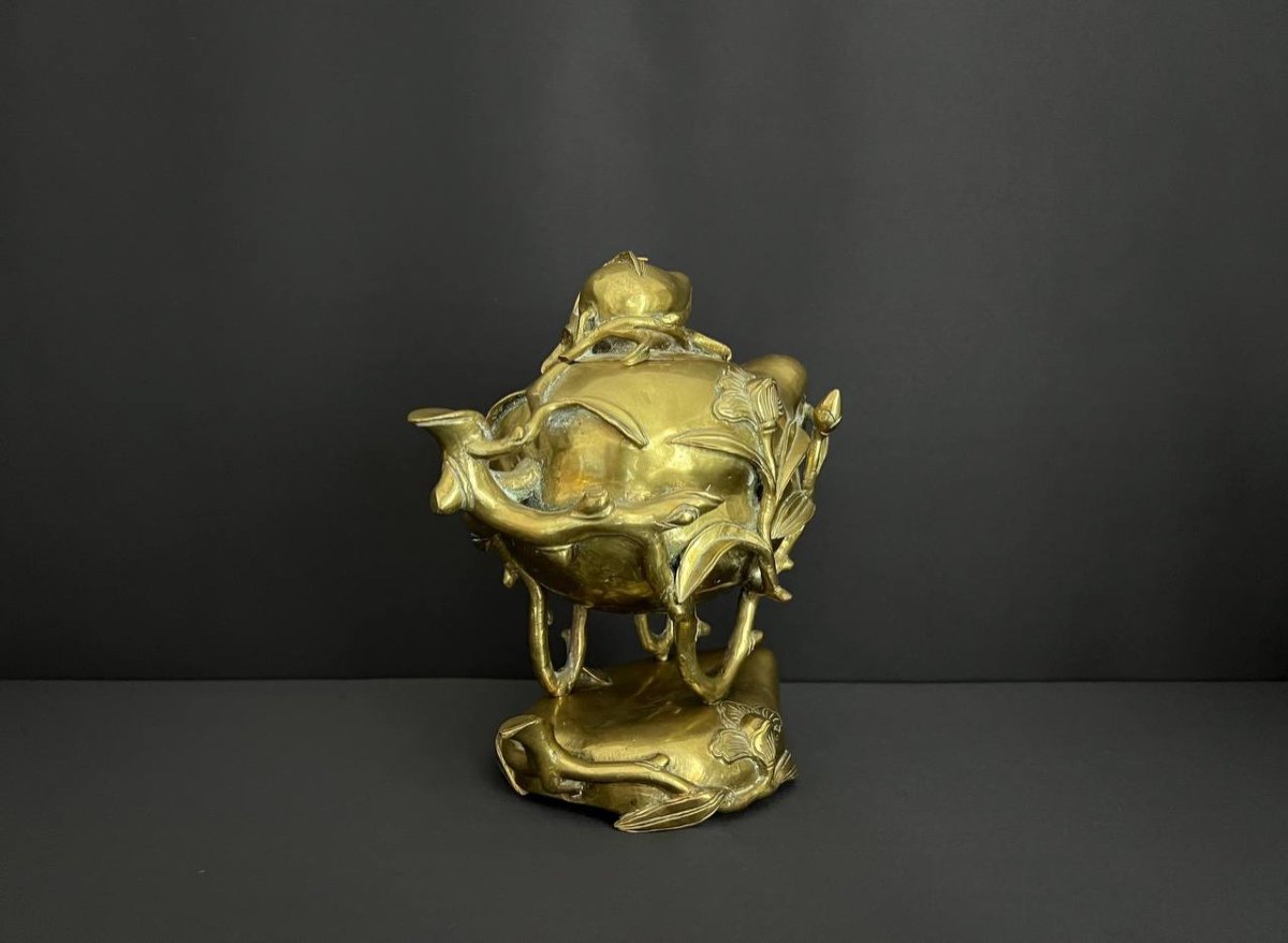 Bronze Incense Burner, In The Shape Of A Peach Of Longevity-photo-3