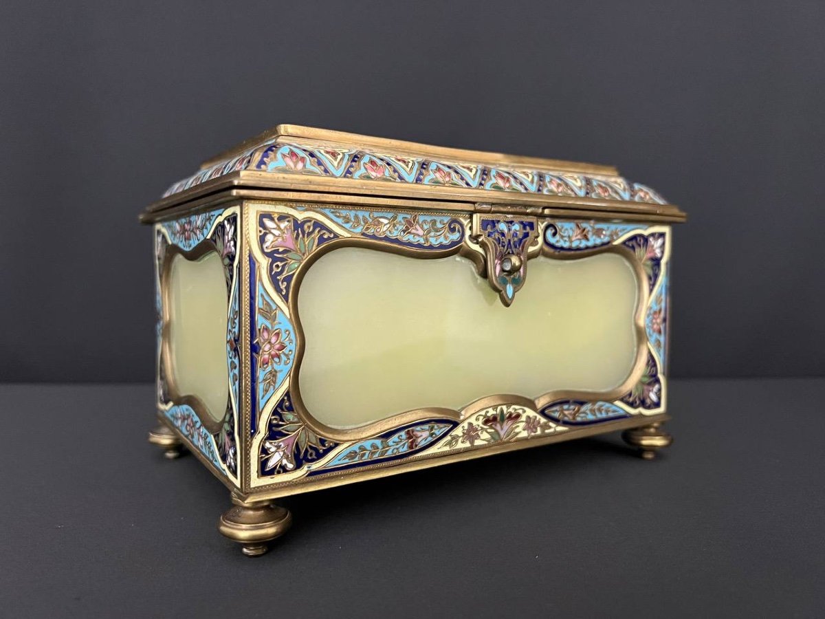 Gilded Cloisonné Bronze And Onyx Jewelry Box-photo-1