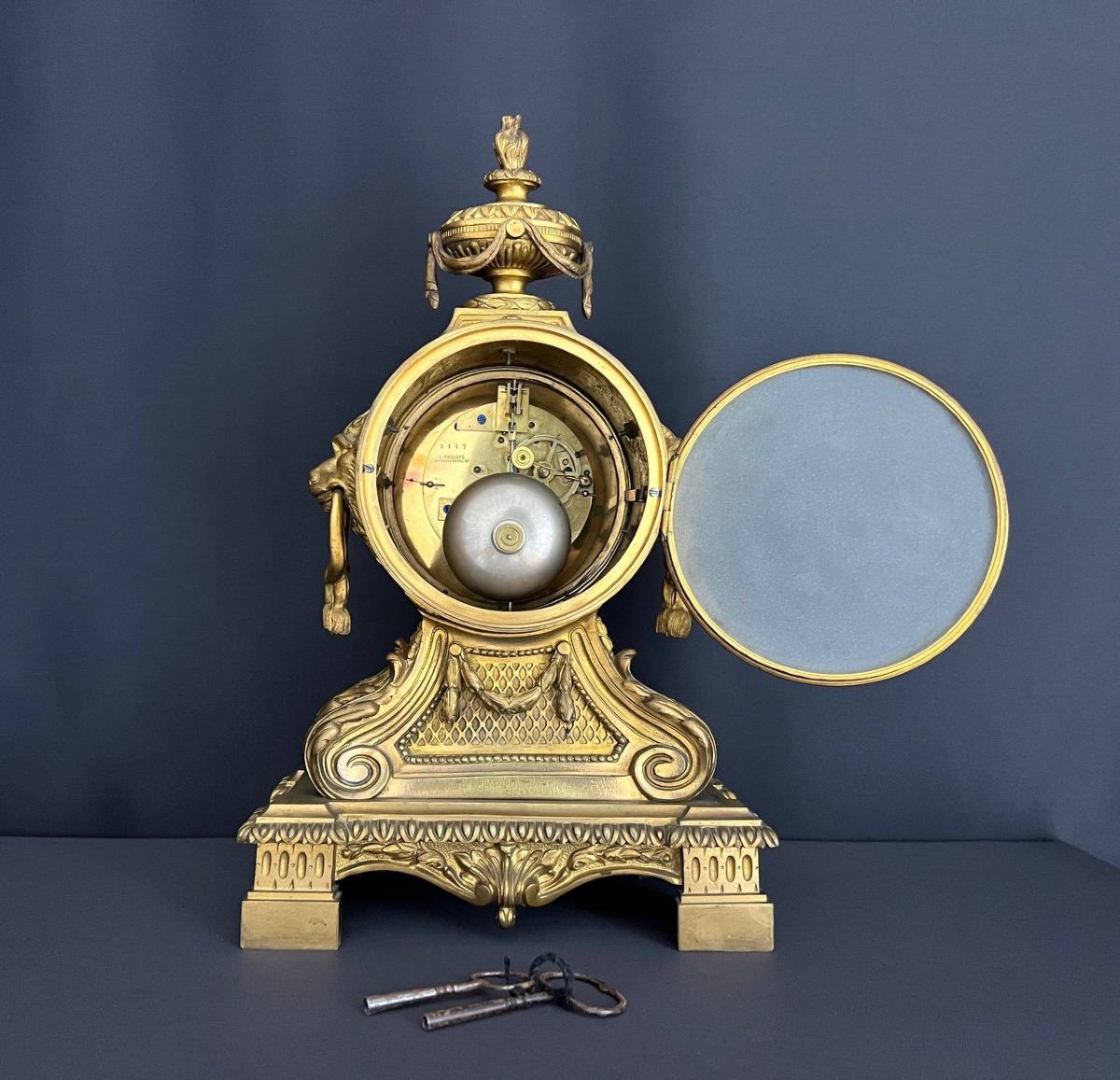 Neoclassical Style Gilt Bronze Clock-photo-5