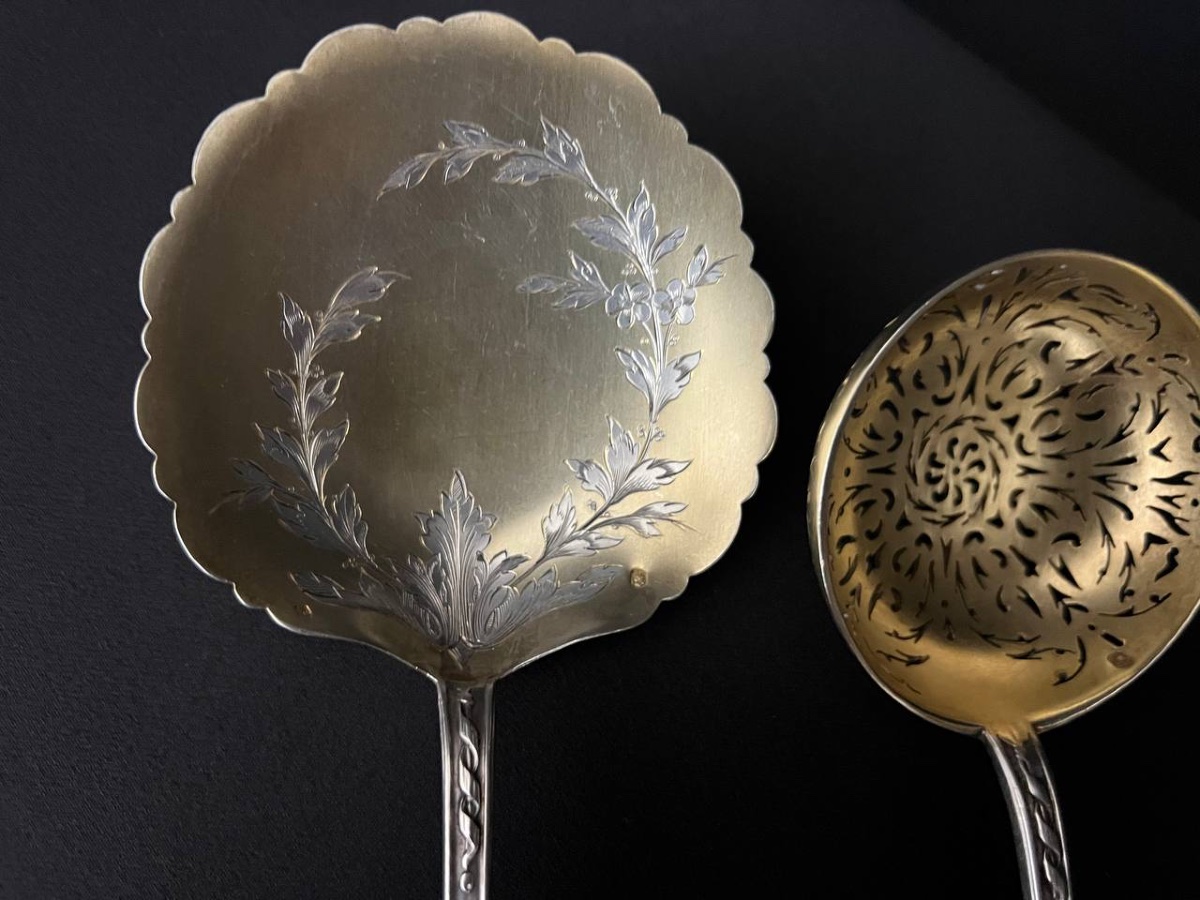 Set Of Silver Gilt Spoons In A Luxurious Box -photo-4