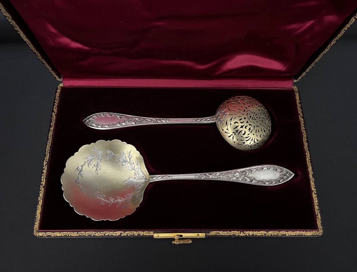 Set Of Silver Gilt Spoons In A Luxurious Box 