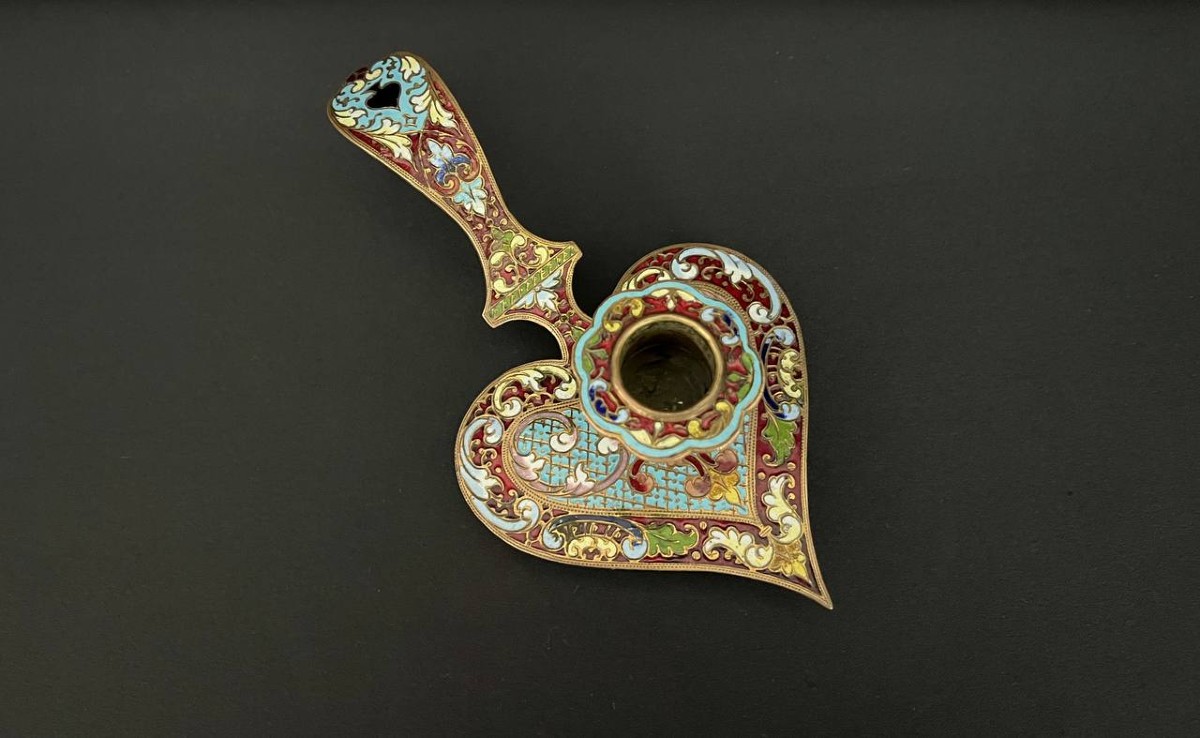 Antique Candlestick In Gilt Bronze And Cloisonné Enamel – Heart Shape, Napoleon III Style, Late 11th Century