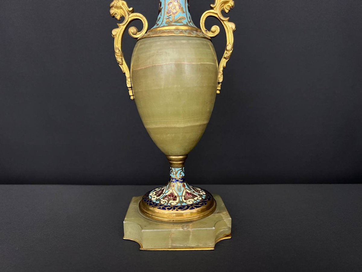 Vase Ancien En Onyx Et Bronze Doré Avec émaux Cloisonnés – Style Napoléon III-photo-3