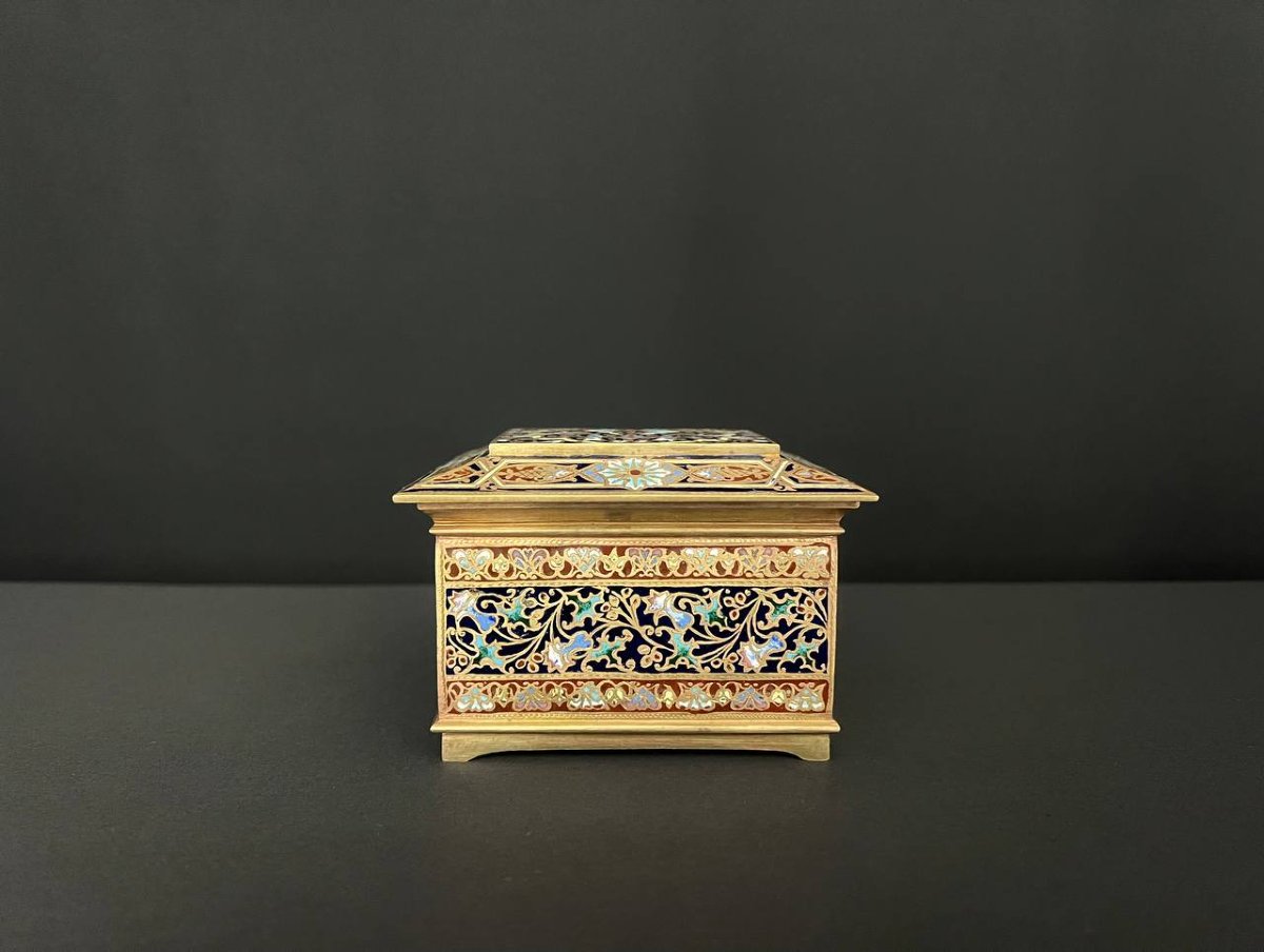 Magnificent Box In Gilded Brass And Cloisonné Enamel-photo-3