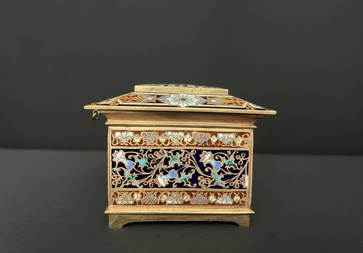 Magnificent Box In Gilded Brass And Cloisonné Enamel-photo-4